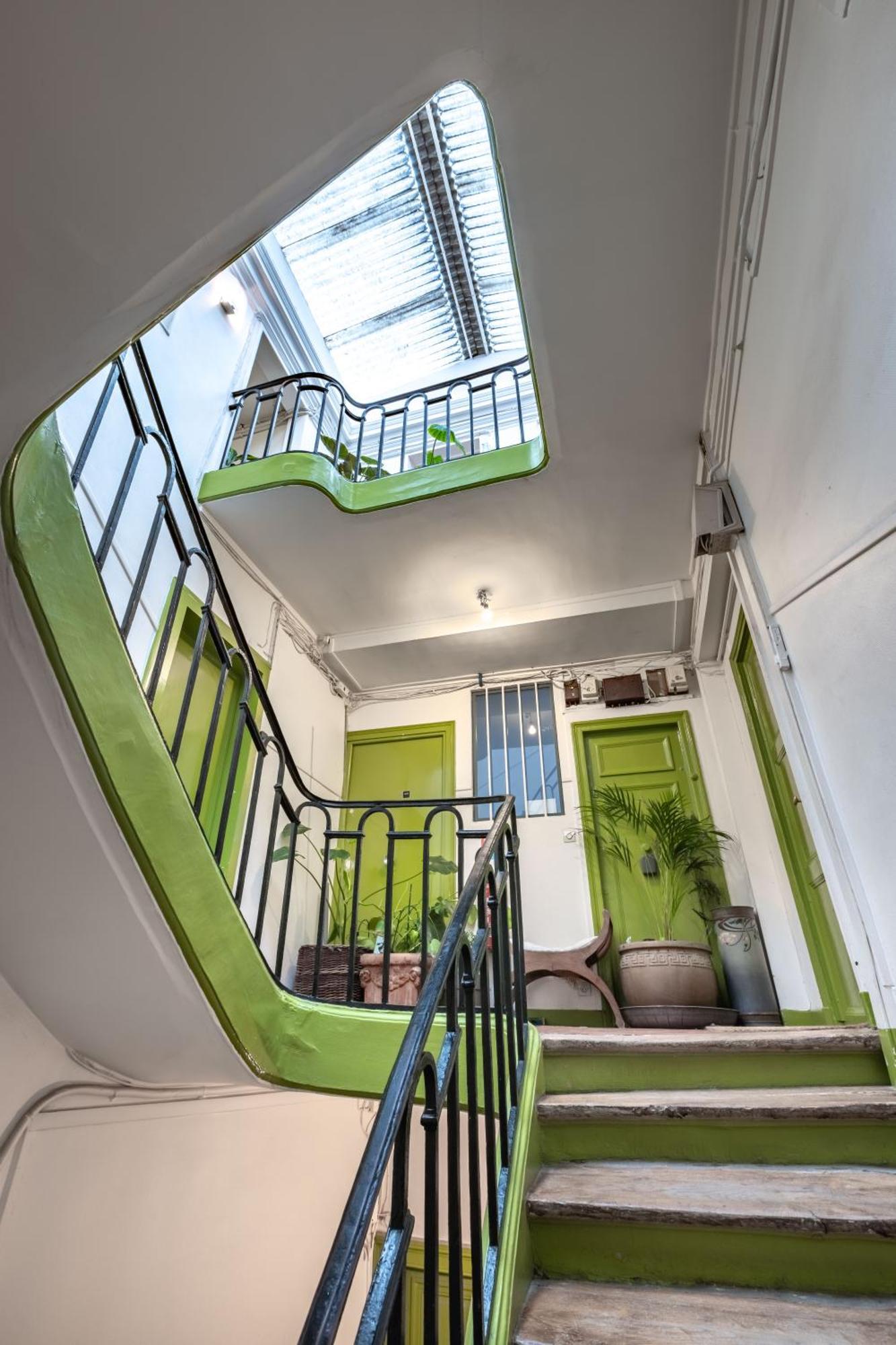 Appartement Charming In North Center Parijs